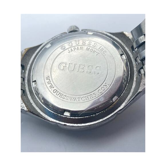 VTG Guess Mens Womens Watch 41mm - New Battery - Wrist 6.25-6.5 - Picture 9 of 10